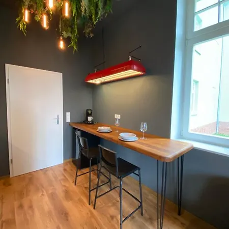 Tropisches Loft Mit Privatem Garten * Magdeburgo