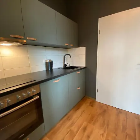 Tropisches Loft Mit Privatem Garten * Магдебург