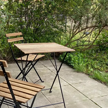 Tropisches Loft Mit Privatem Garten Апартаменты