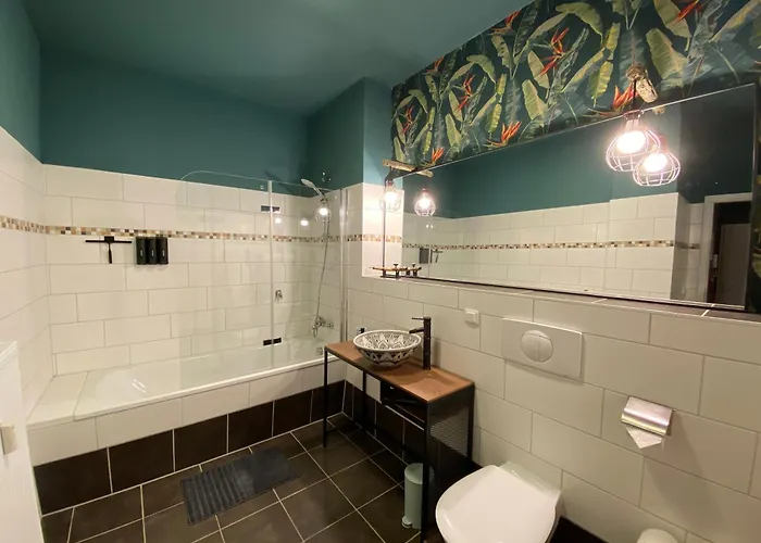 Tropisches Loft Mit Privatem Garten